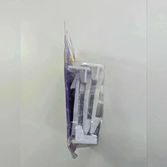 Dreambaby 6 Spring Latches XTRA VALUE PACK Great for Childproof Cabinets Drawers - Picture 2 of 4